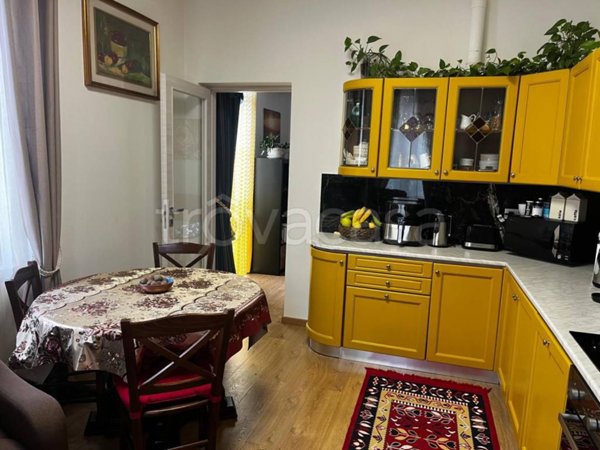 appartamento in affitto a Roè Volciano