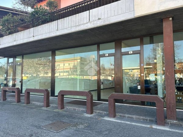 negozio in affitto a Roncadelle