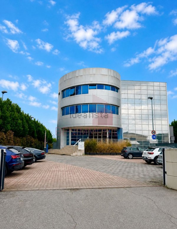 ufficio in affitto a Roncadelle