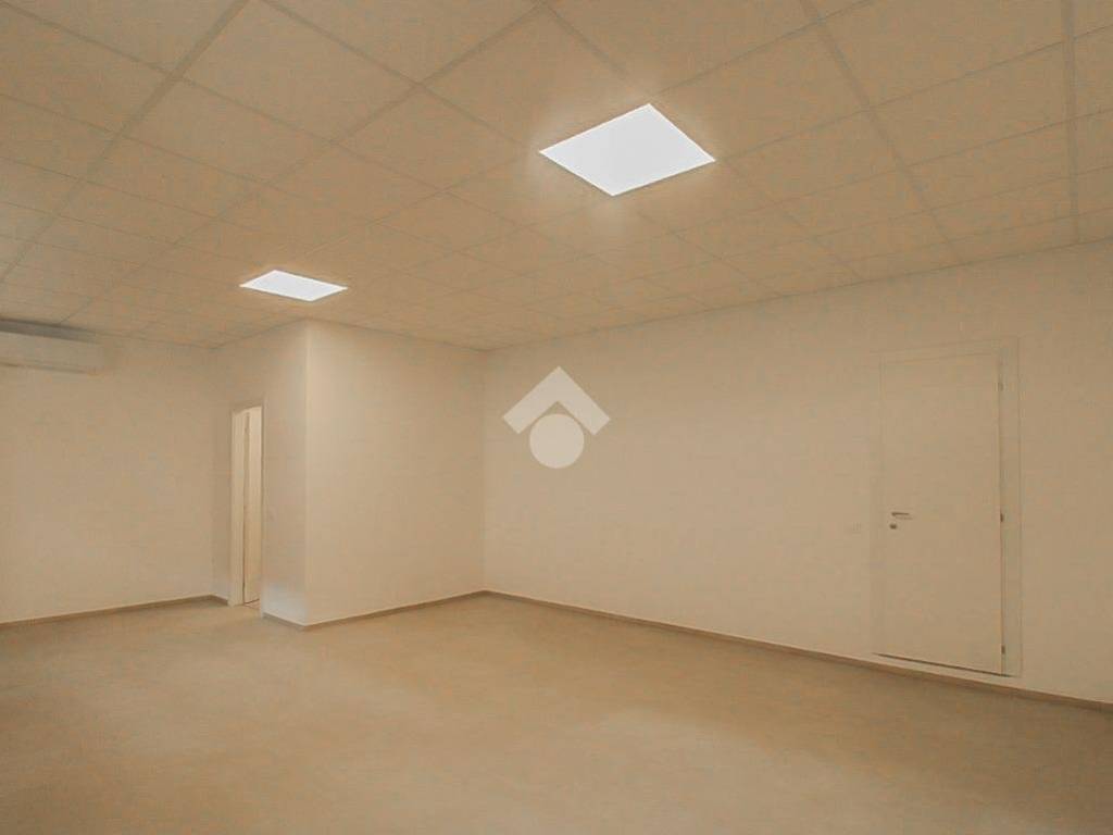 ufficio in affitto a Rovato