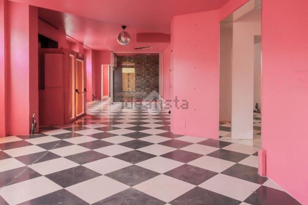 negozio in affitto a Rovato