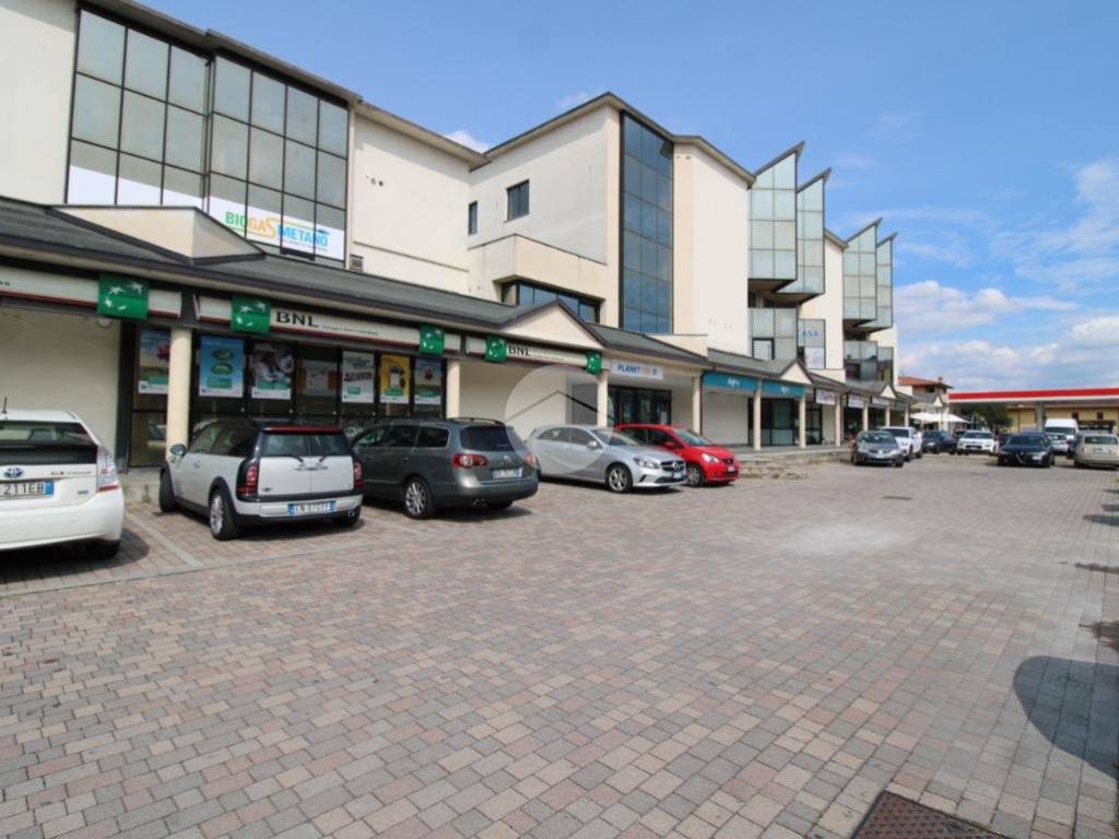 negozio in affitto a Rovato