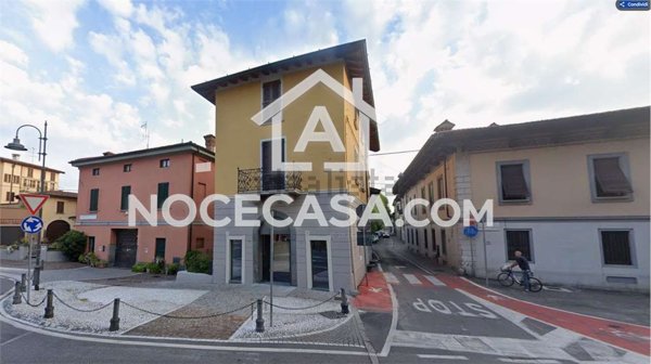 negozio in affitto a Rovato