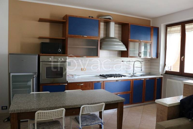 appartamento in affitto a Rovato