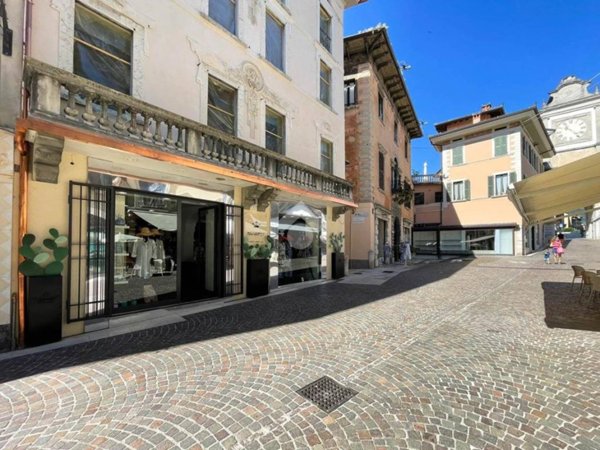 negozio in affitto a Salò