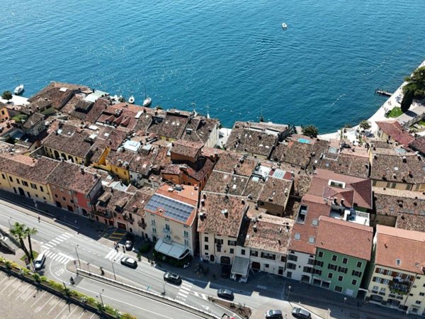 negozio in affitto a Salò