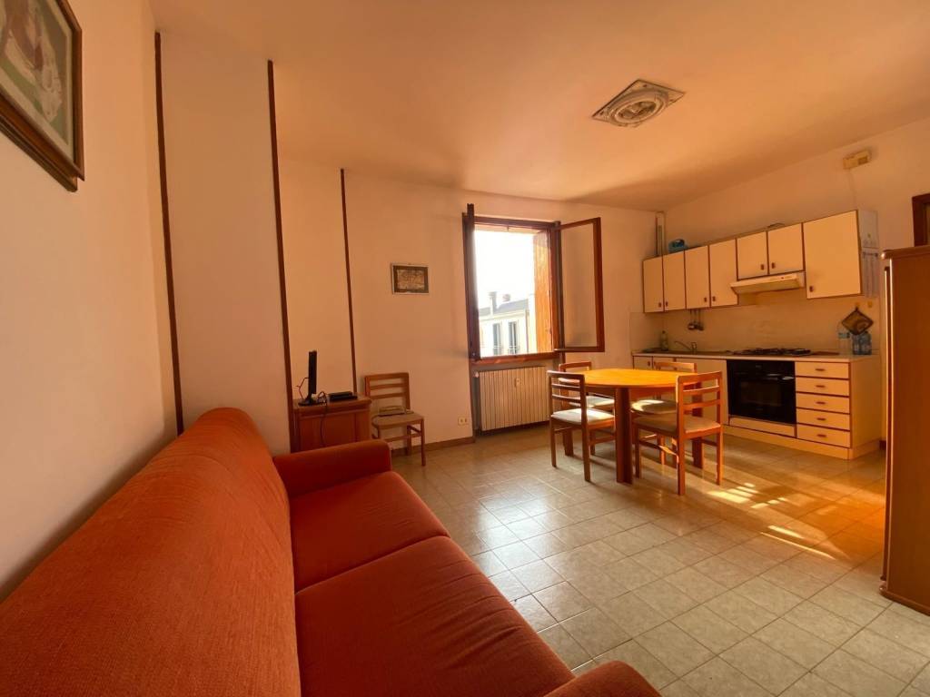 appartamento in affitto a Salò