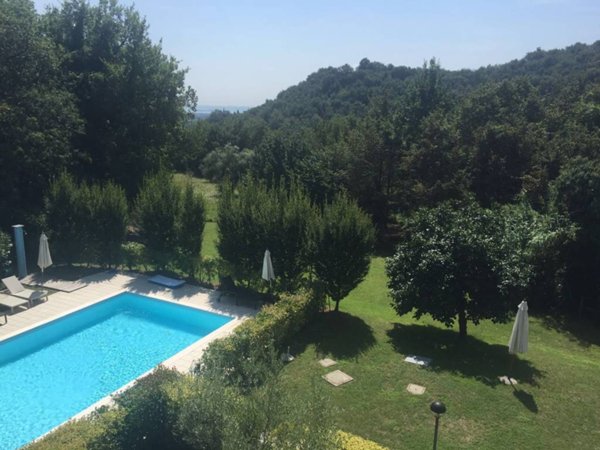 appartamento in affitto a Salò in zona Cunettone