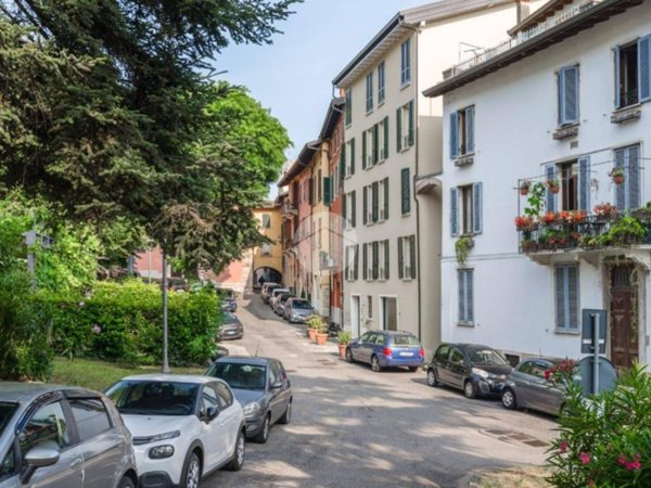 appartamento in affitto a Salò