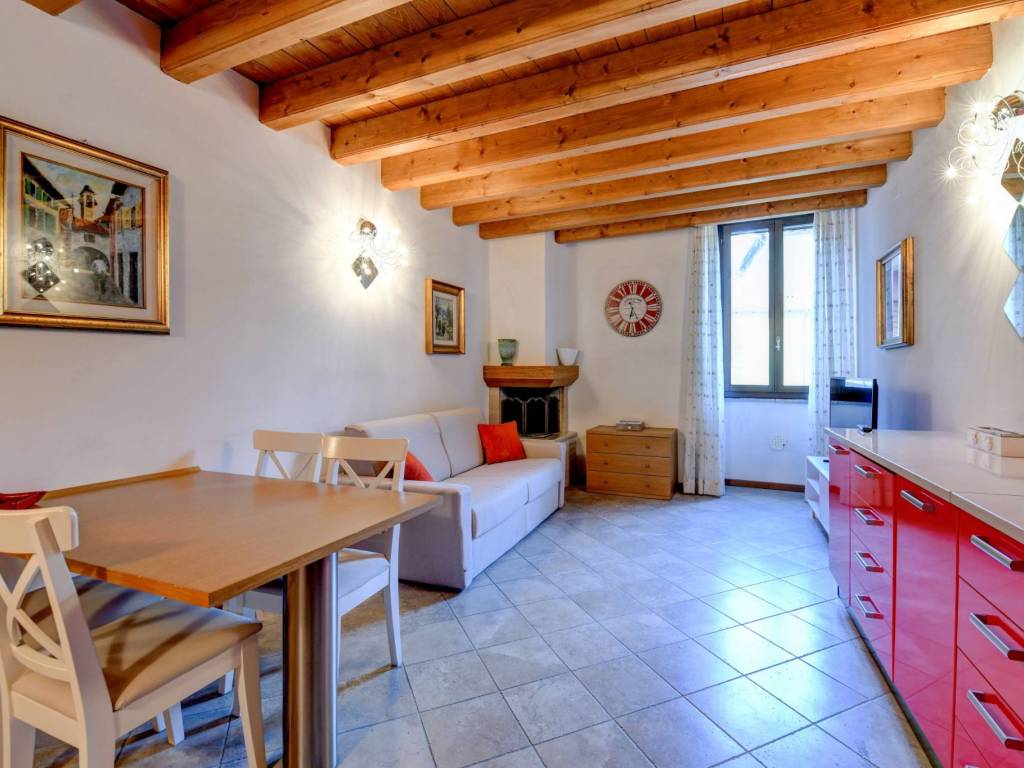 appartamento in affitto a Salò