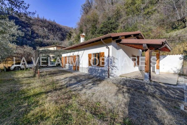 trivano in affitto a Salò in zona Villa