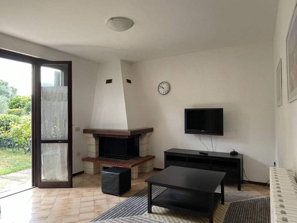 appartamento in affitto a Salò