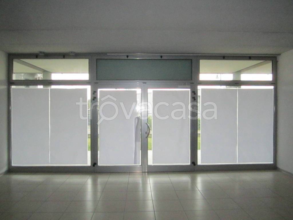 appartamento in affitto a Salò in zona Cunettone