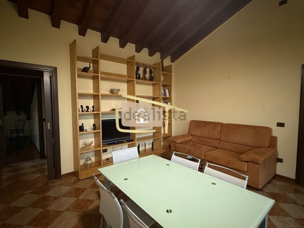 appartamento in affitto a Salò