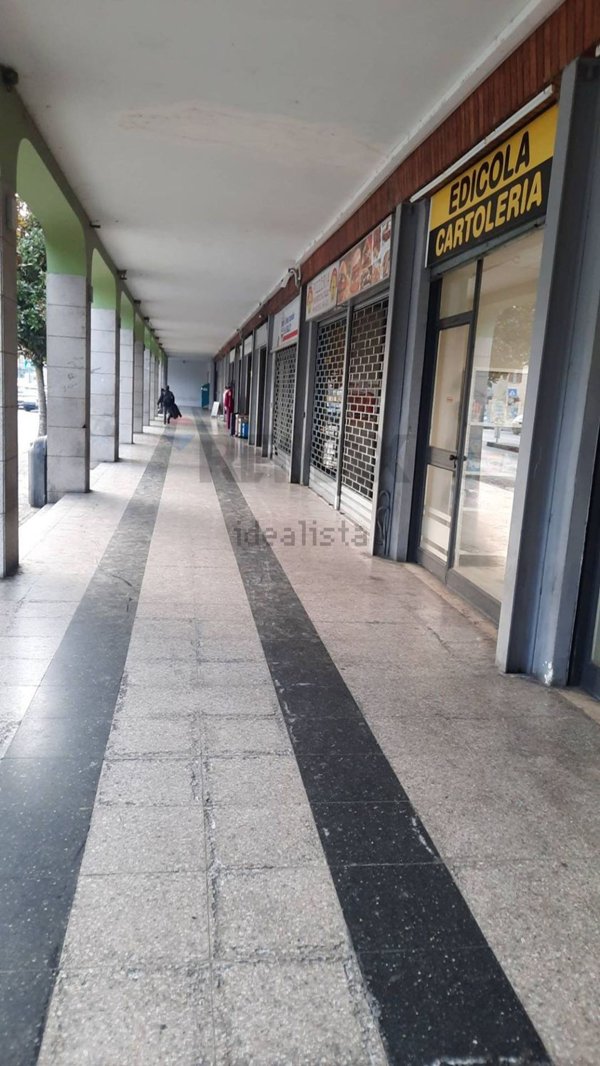 negozio in affitto a Salò