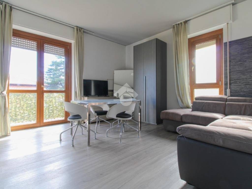 appartamento in affitto a Salò