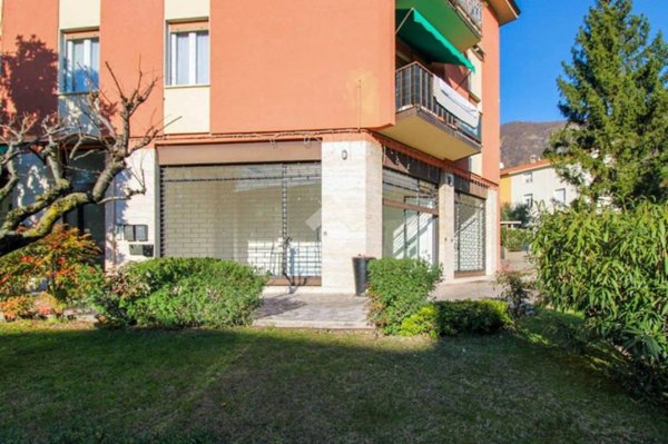 negozio in affitto a Salò