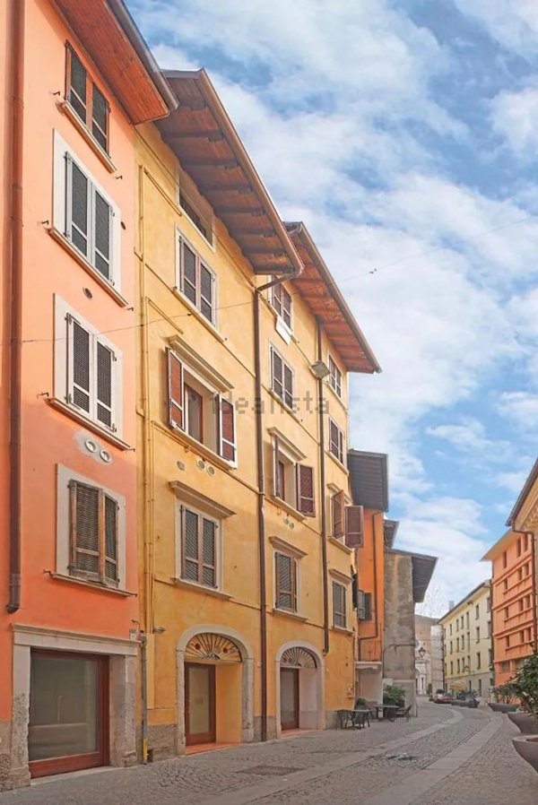 appartamento in affitto a Salò