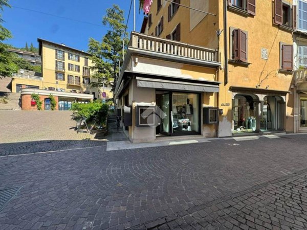 negozio in affitto a Salò