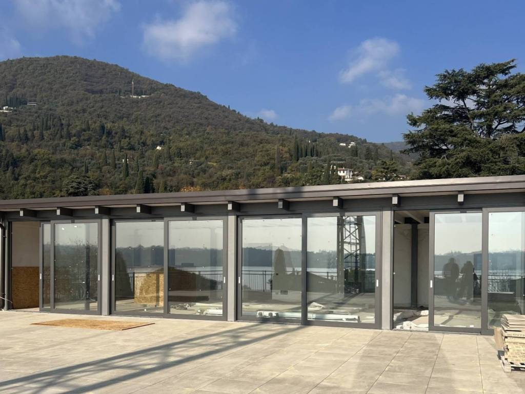 appartamento in affitto a Salò in zona Barbarano