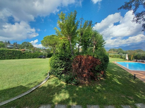 casa indipendente in affitto a San Felice del Benaco