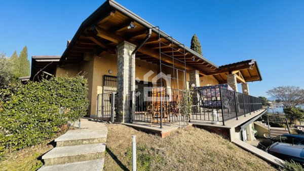 casa indipendente in affitto a San Felice del Benaco