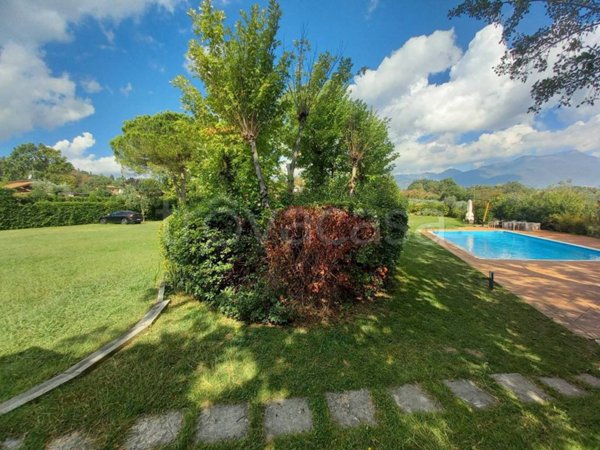 casa indipendente in affitto a San Felice del Benaco