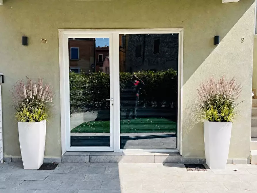 ufficio in affitto a San Felice del Benaco in zona Portese