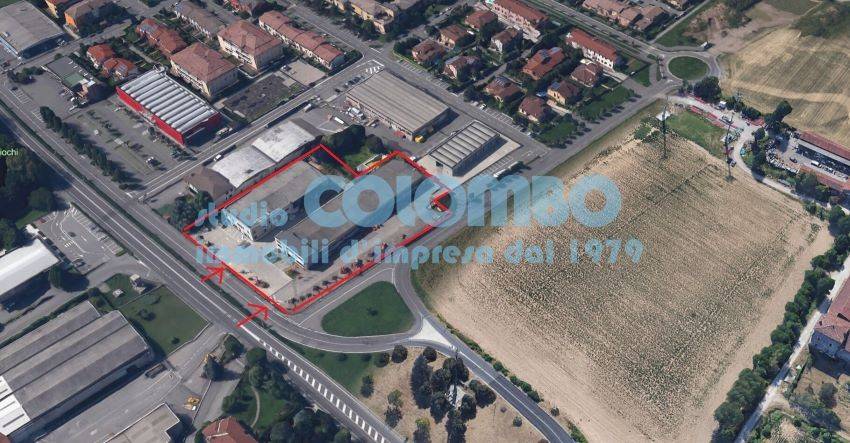 locale commerciale in affitto a San Zeno Naviglio