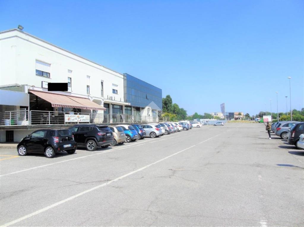ufficio in affitto a San Zeno Naviglio