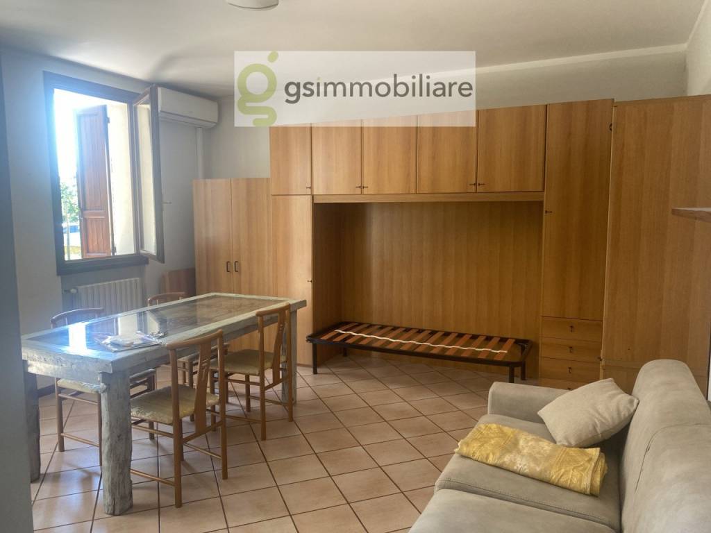 appartamento in affitto a San Zeno Naviglio