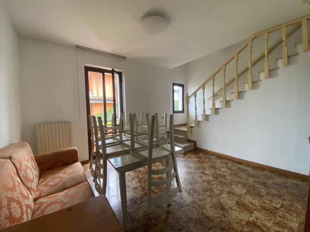 casa indipendente in affitto a San Zeno Naviglio