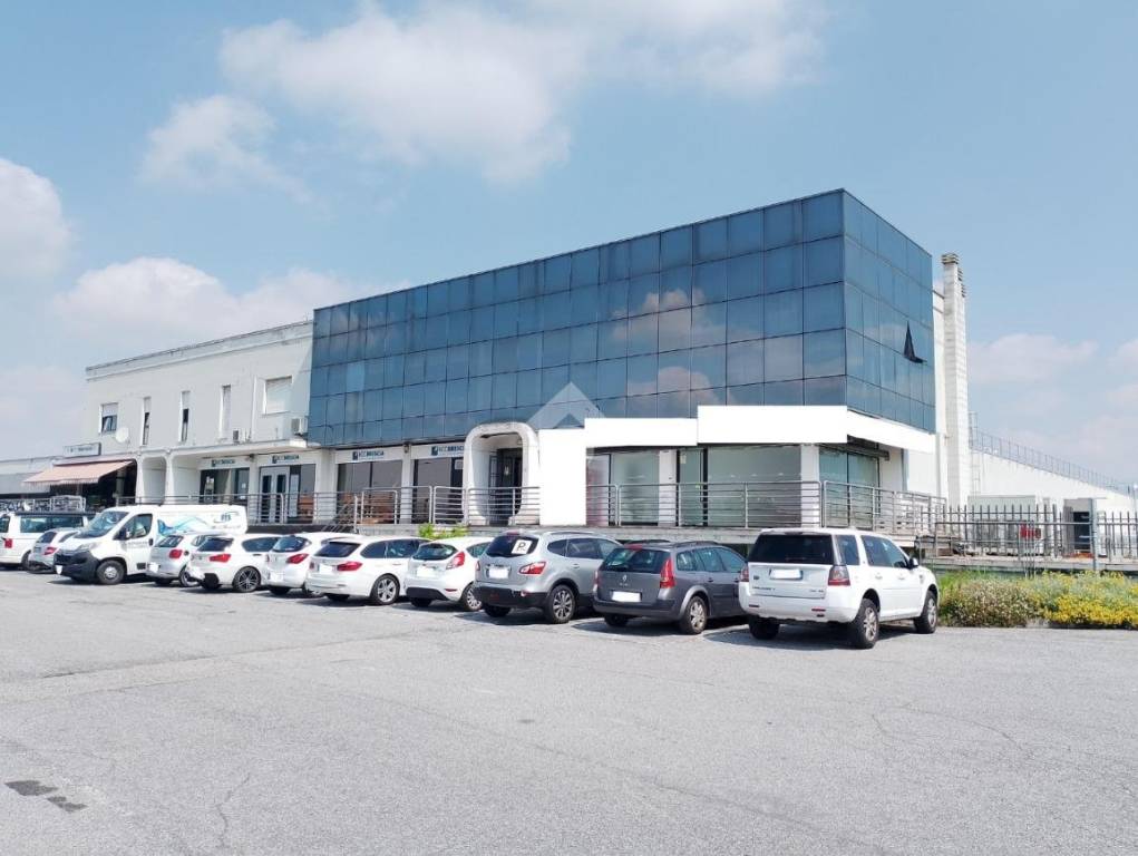 ufficio in affitto a San Zeno Naviglio