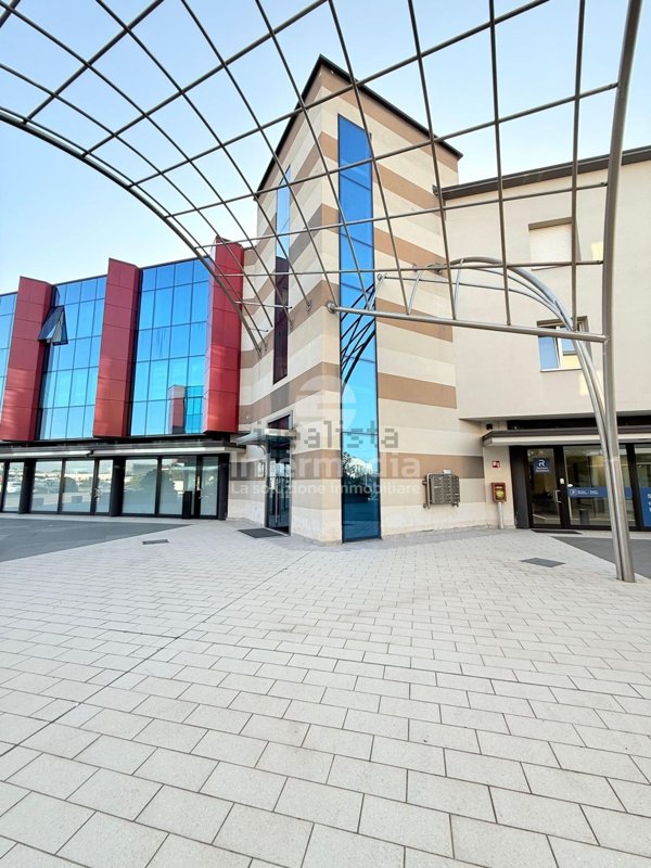 ufficio in affitto a San Zeno Naviglio