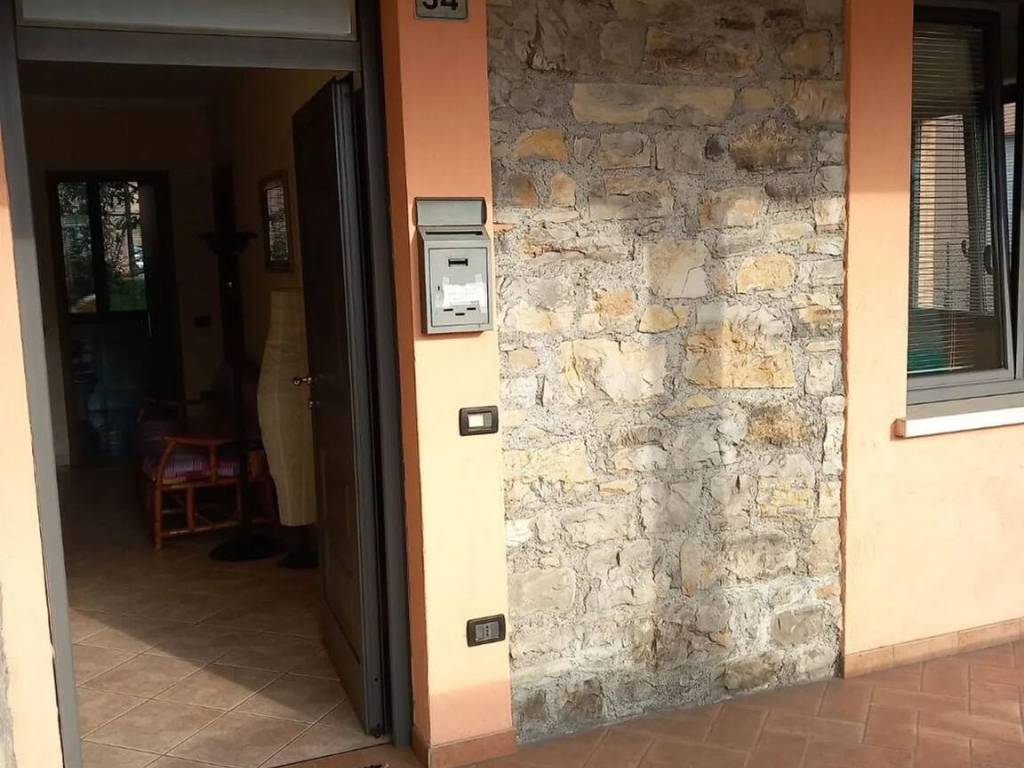 negozio in affitto a Sarezzo in zona Ponte Zanano