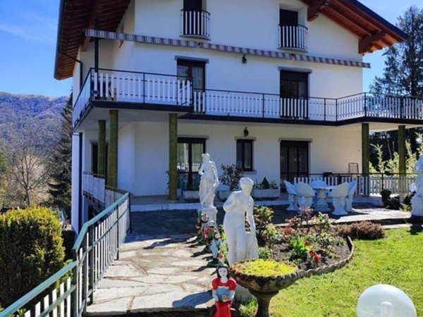 appartamento in affitto a Saviore dell'Adamello in zona Valle