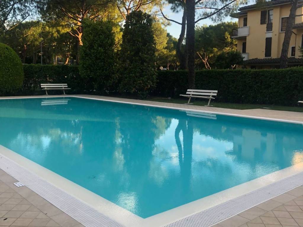 appartamento in affitto a Sirmione
