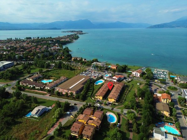 appartamento in affitto a Sirmione