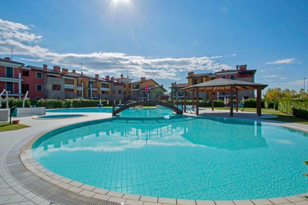 appartamento in affitto a Sirmione in zona Lugana