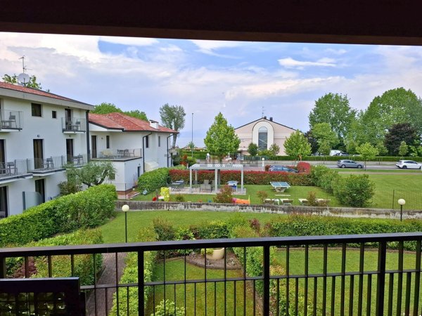 appartamento in affitto a Sirmione