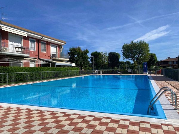 appartamento in affitto a Sirmione