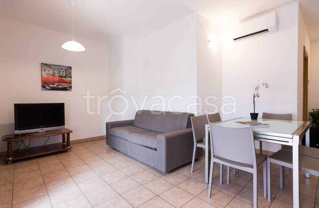 appartamento in affitto a Sirmione in zona Lugana