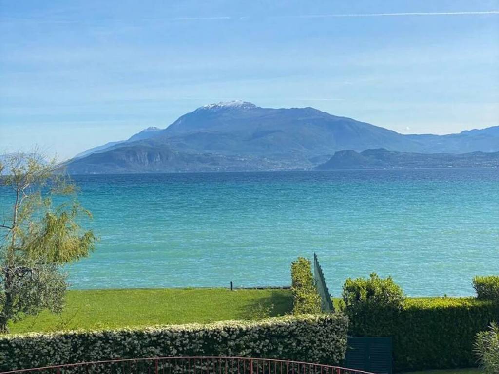 appartamento in affitto a Sirmione