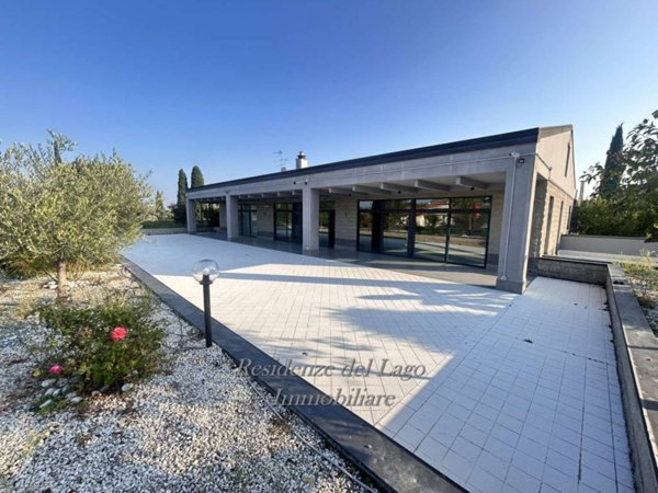 negozio in affitto a Sirmione