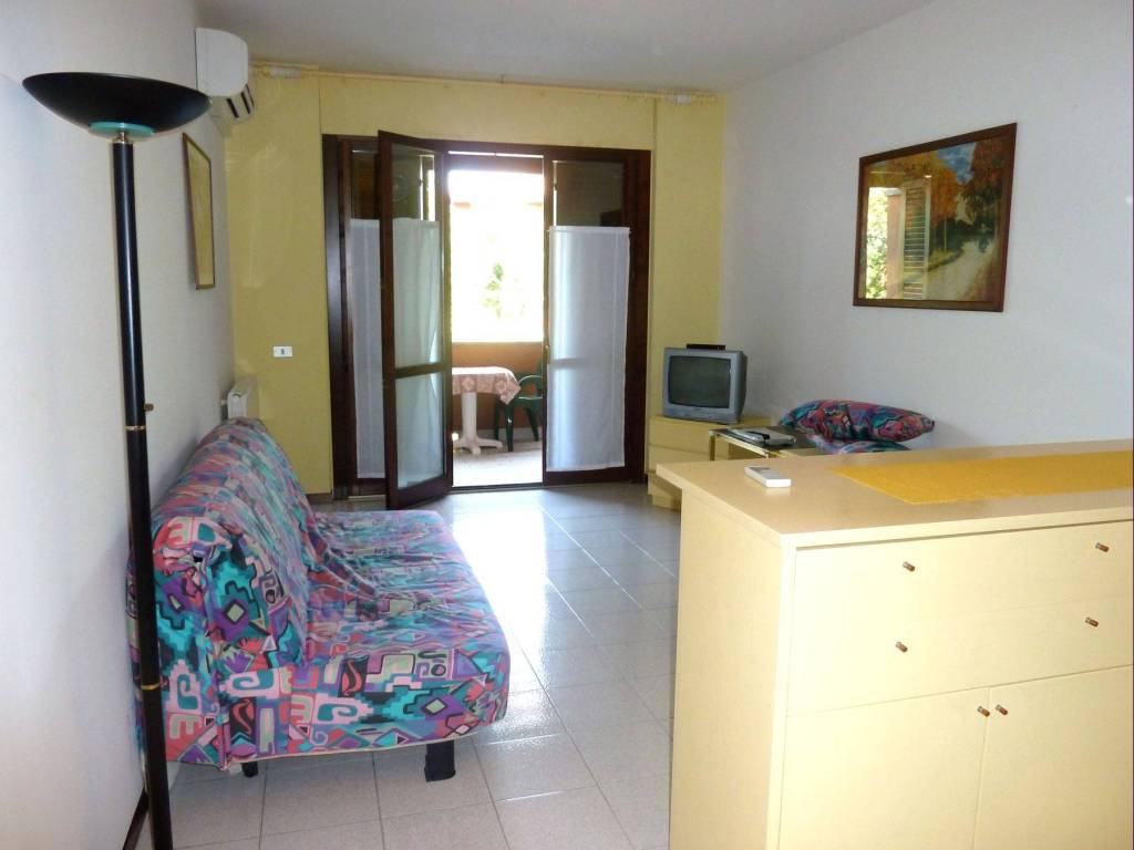 appartamento in affitto a Sirmione in zona Colombare