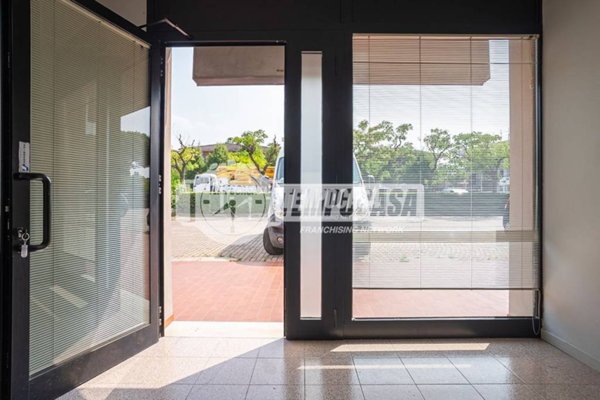 negozio in affitto a Sirmione