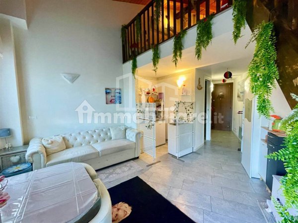 appartamento in affitto a Sirmione in zona Colombare