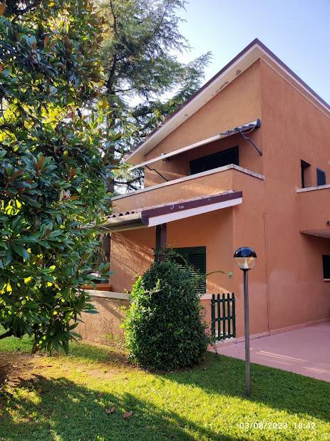 appartamento in affitto a Sirmione