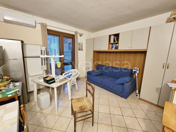 appartamento in affitto a Sirmione