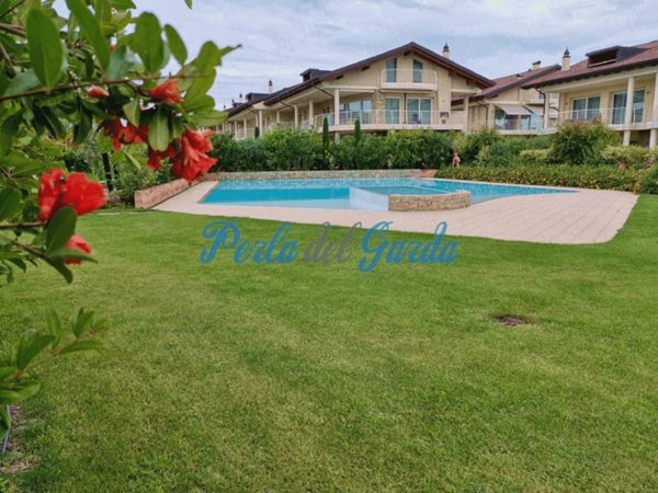 appartamento in affitto a Sirmione
